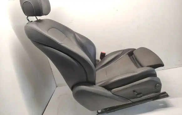 Mercedes-Benz C W205 Front passenger seat A0009101503 A2059060295