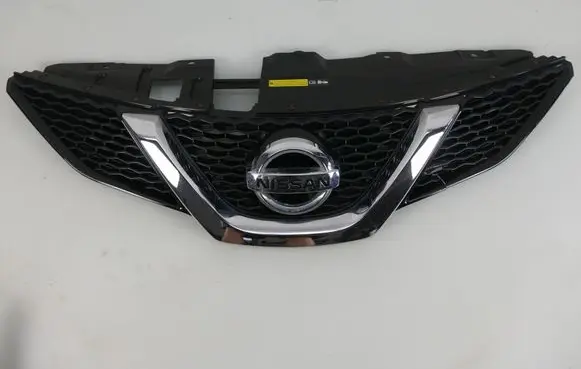 Nissan Qashqai Front bumper upper radiator grill 623124EA0D