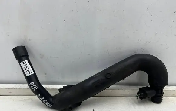 Chrysler PT Cruiser Breather hose/pipe a6640160381