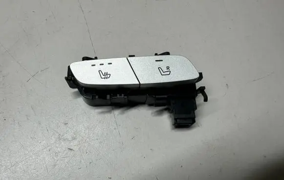 Mercedes-Benz E W238 Seat heating switch A2139051404 HW144300 13423086