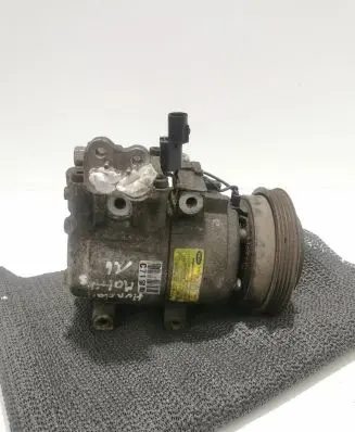 Hyundai Matrix Air conditioning (A/C) compressor (pump) CD1AA02 C71 CD1AA