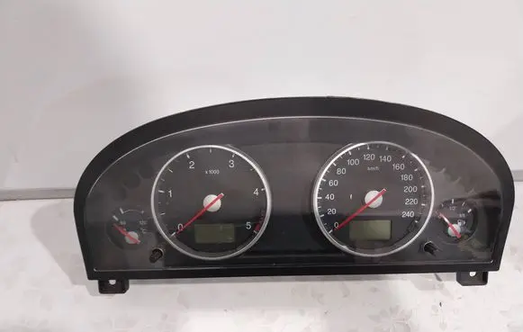 Ford Mondeo Mk III Speedometer (instrument cluster) 1S7F10841 6620 44ZU187
