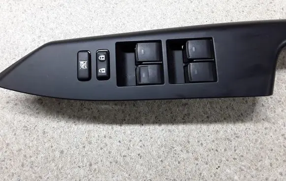 Lexus CT 200H Electric window control switch 7423278010 8404060160