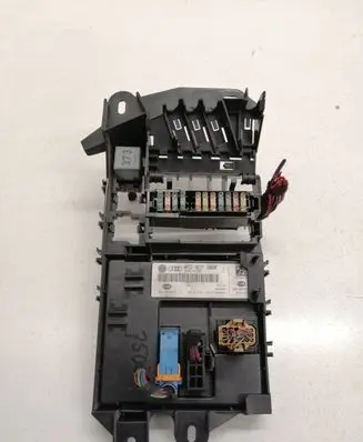 Audi A6 S6 C6 4F Comfort/convenience module 4F0907289F
