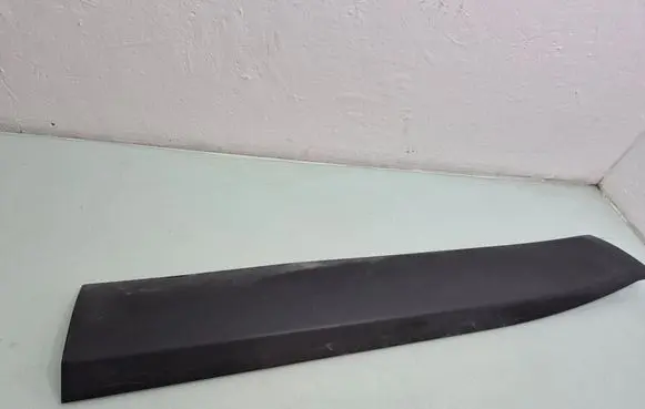 Front door trim (molding)