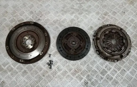 Citroen C3 Aircross Clutch set kit 9801354980