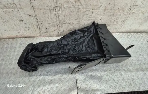 Audi A4 S4 B7 8E 8H Ski bag 8H0885209
