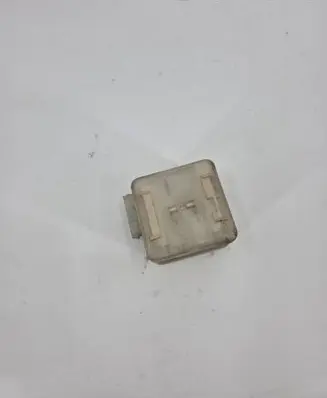BMW 7 E38 Sensor 701820050