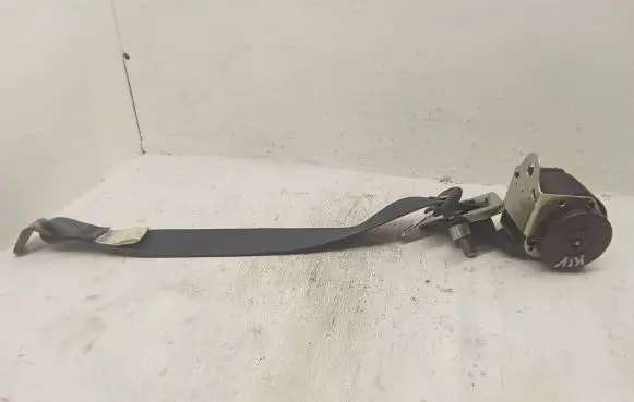 Mitsubishi Outlander Middle seatbelt (rear) 609213900 6092103 602047700