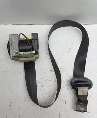 Skoda Octavia Mk1 (1U) Front seatbelt 1U4857702A