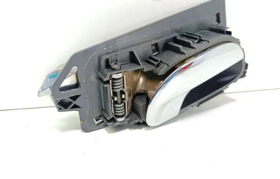 Peugeot 307 Rear door interior handle 9643604477