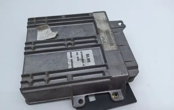 Peugeot 406 Engine control unit/module 9632425880