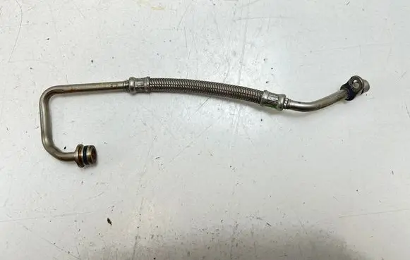 Bentley Flying Spur Turbo turbocharger oiling pipe/hose 079145140F