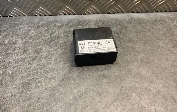 Mercedes-Benz E W211 Alarm control unit/module A2118209626