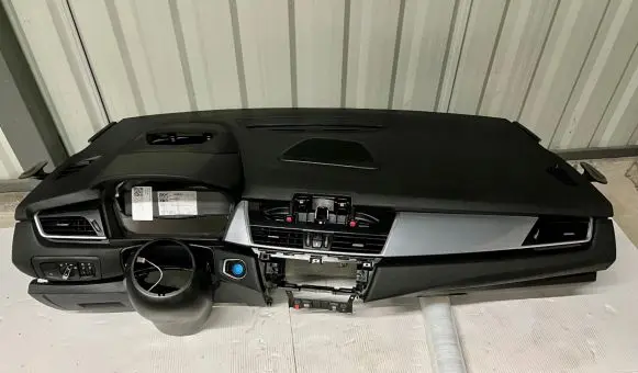BMW 2 F45 Dashboard
