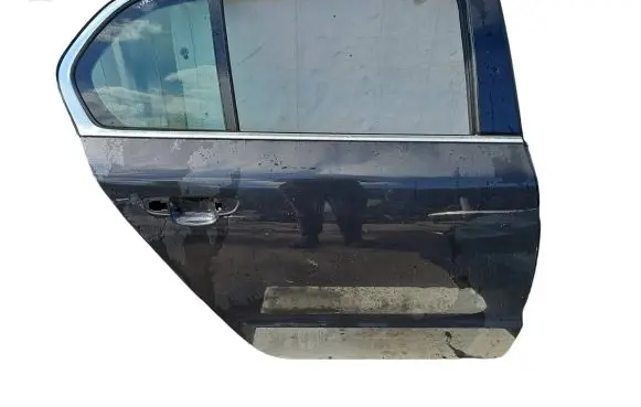 Skoda Superb B6 (3T) Rear door