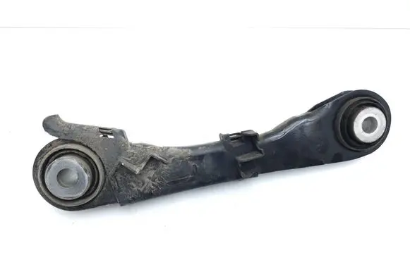 BMW 5 G30 G31 Rear upper control arm/wishbone 6867537