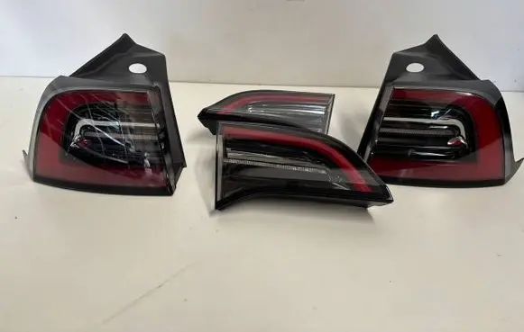 Tesla Model Y Rear/tail lights set 150208700D 150208800D 150208600D