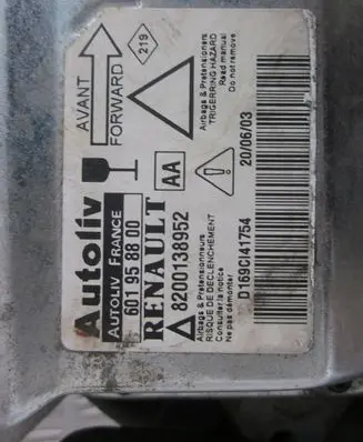 Renault Laguna II Airbag control unit/module 8200138952