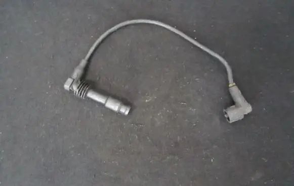 Opel Vectra B Ignition plug leads 0300302102