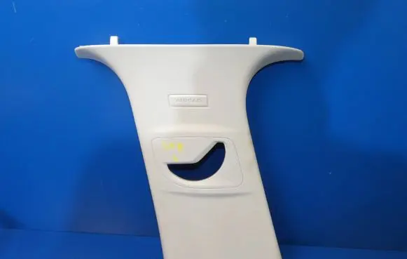 Peugeot 308 (B) pillar trim (top)