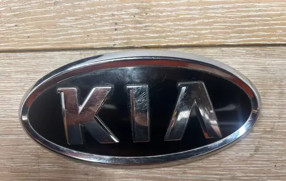 KIA Picanto Manufacturer badge logo/emblem 863201W000