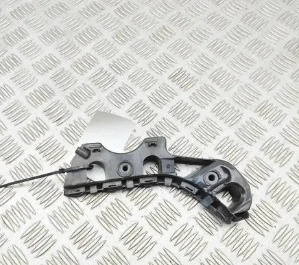 Volkswagen PASSAT CC Front bumper mounting bracket 3C8807184C