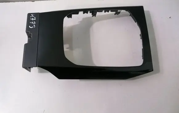 BMW 3 G20 G21 Other center console (tunnel) element 6807239