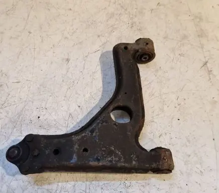 Opel Zafira B Front lower control arm/wishbone