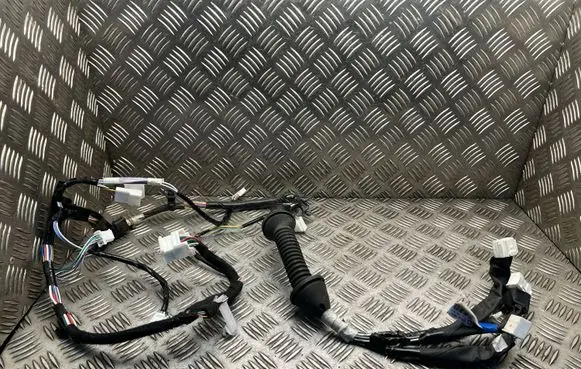 Toyota Auris E180 Front door wiring loom 82152OZ13 02012015