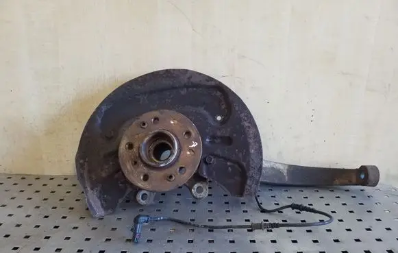 Mercedes-Benz ML W164 Front wheel hub