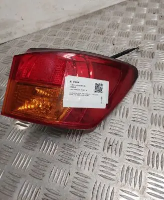Lexus IS 220D-250-350 Rear/tail lights