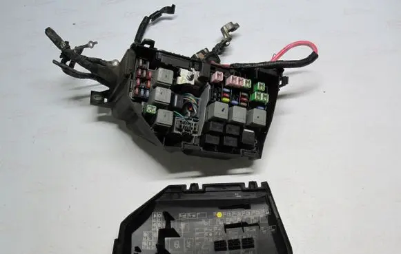 Ford Fiesta Positive cable (battery) 14A076