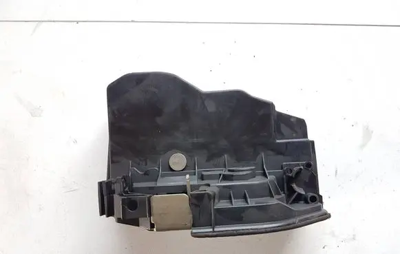 BMW X5 E70 Rear door lock 7202147