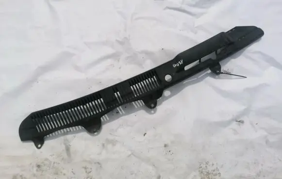 Ford Focus C-MAX Wiper trim 5M51R021A04A D2L4A