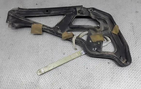Volkswagen II LT Front door manual window regulator 
