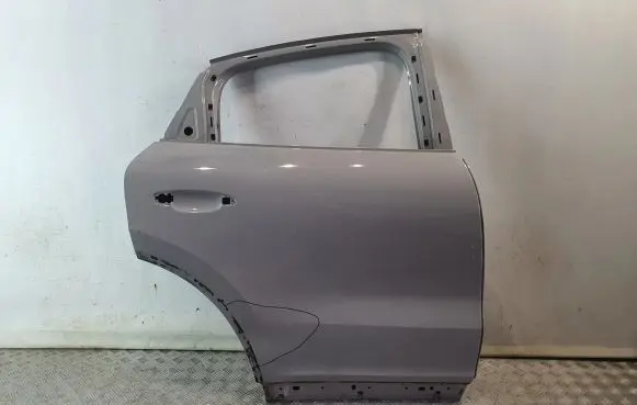 Porsche Cayenne (9Y0 9Y3) Rear door 9Y3833312