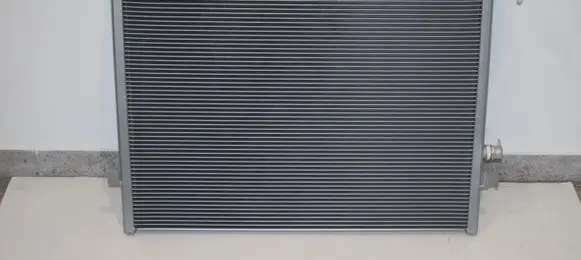 BMW M5 F90 A/C cooling radiator (condenser) 17118484639 8484639