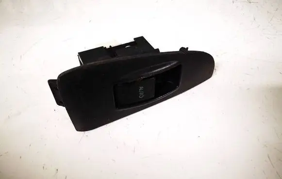 Toyota Avensis T250 Electric window control switch 7427105020 74271-05020