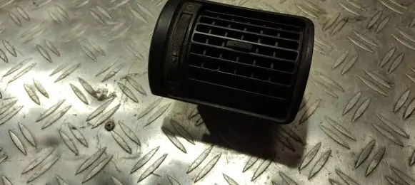 Audi A4 S4 B5 8D Dash center air vent grill 8D1820901