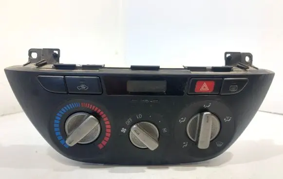 Toyota RAV 4 (XA20) Climate control unit 5590042150