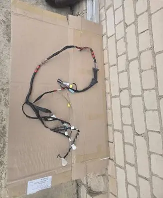 Toyota RAV 4 (XA40) Front door wiring loom 8215242D40 8215242D40C