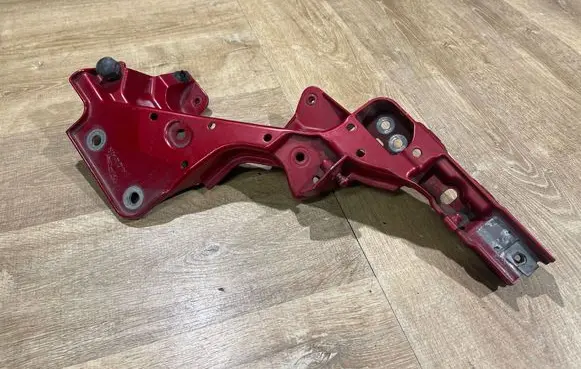 Jaguar F-Type Fender mounting bracket EX5316D155A