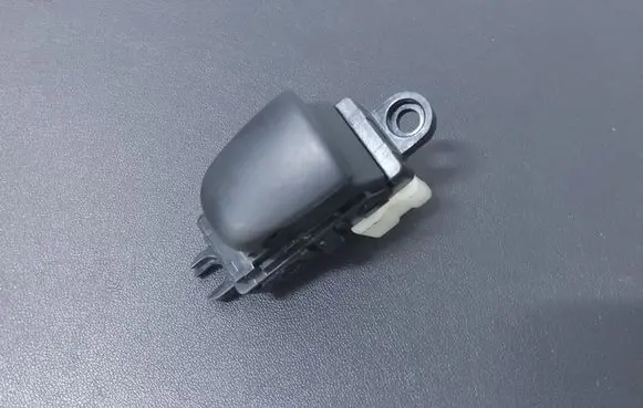 Nissan Pulsar Electric window control switch 254114CE0A