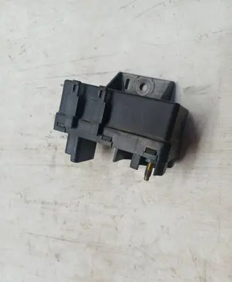 Peugeot 607 Glow plug pre-heat relay 9628756080 73507712