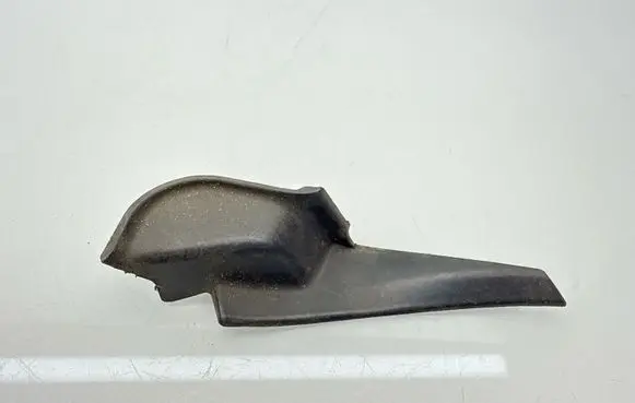 Subaru Outback Wiper trim 91423AG010