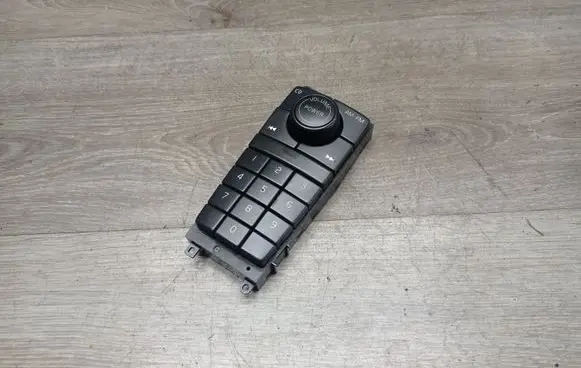 Volvo XC90 Multifunctional control switch/knob 30646101