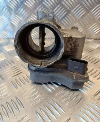 Mitsubishi Lancer VIII Throttle valve 03G128063B