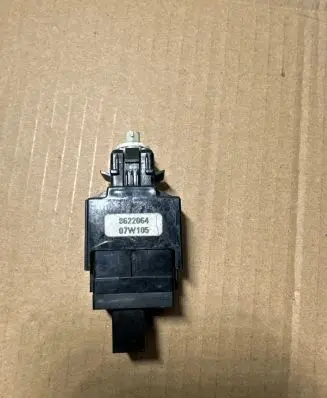 Volvo XC90 Brake pedal sensor switch 8622064 07W105