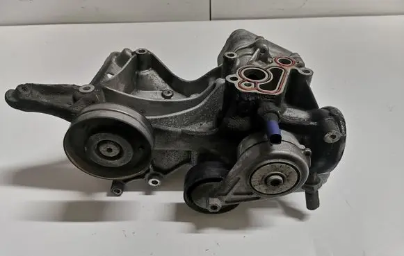 Audi A5 8T 8F Oil filter mounting bracket 06H903143